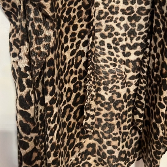 Apt 9 Leopard Print Shawl - Picture 2 of 3